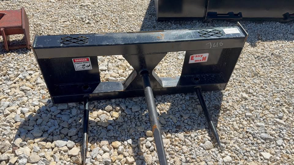 New Easy Man Skid loader Bale Spear