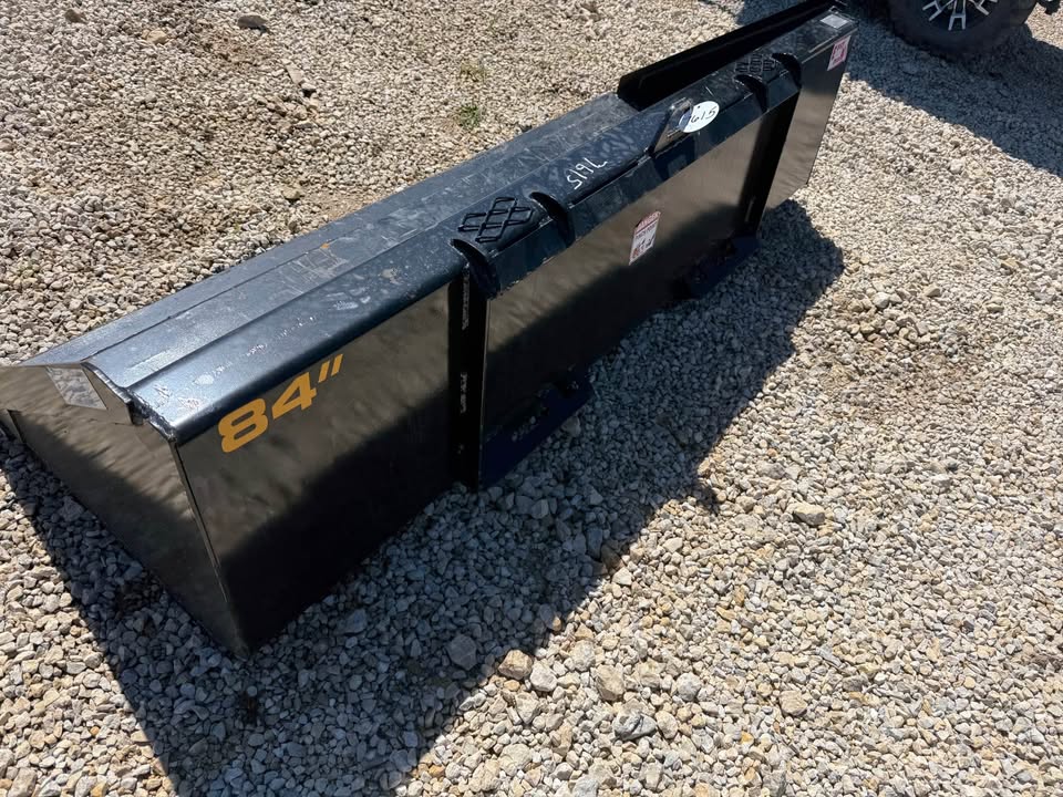 New Easy Man 72" & 84” Skid Steer Buckets