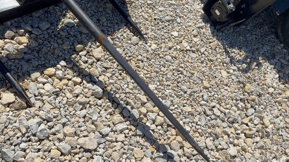 New Easy Man Skid loader Bale Spear