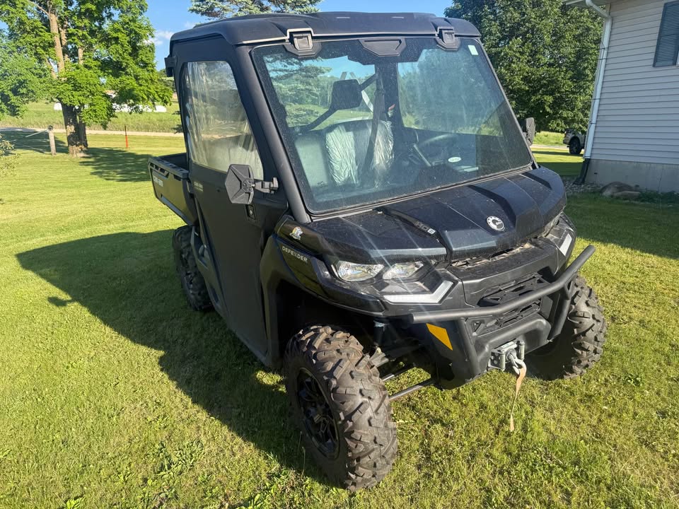 2020 Can Am defender HD 8