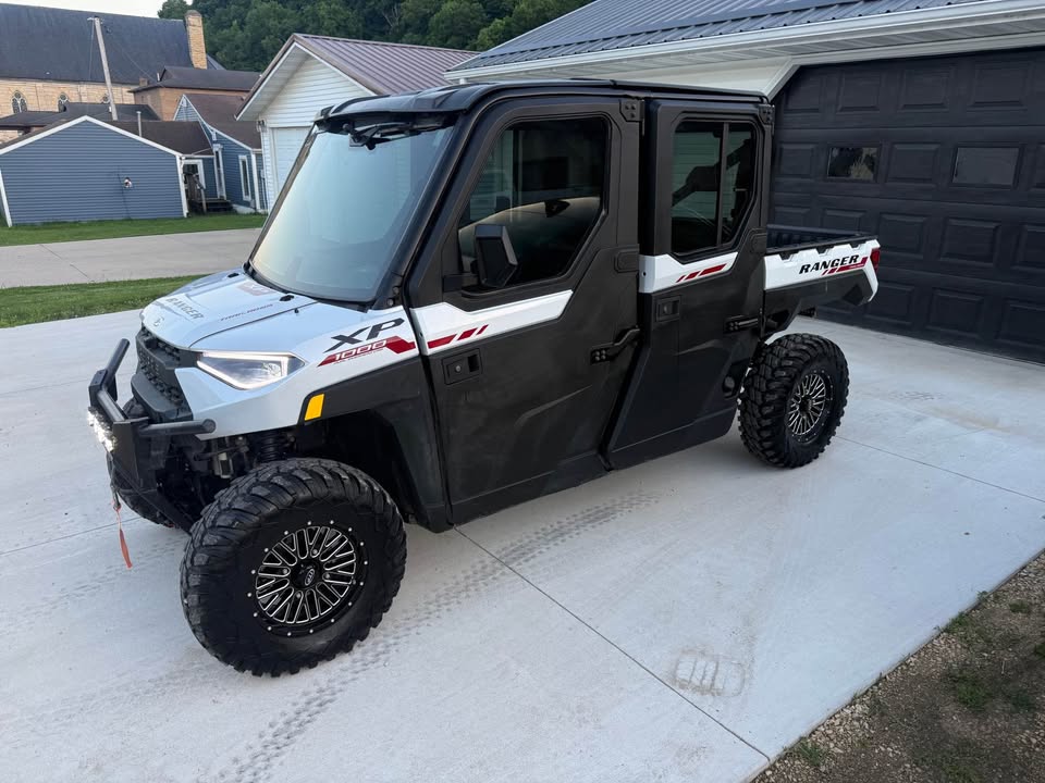 2023 Polaris Ranger 1000xp Ultimate Trail Boss