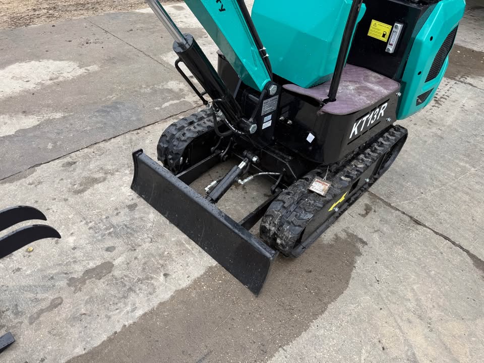 2026 CF Industry KT13R Mini Excavator