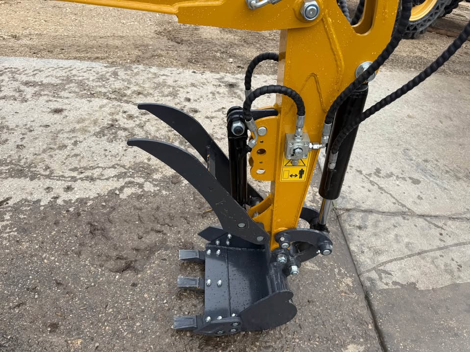 CF Industry XZ20R Mini Excavator