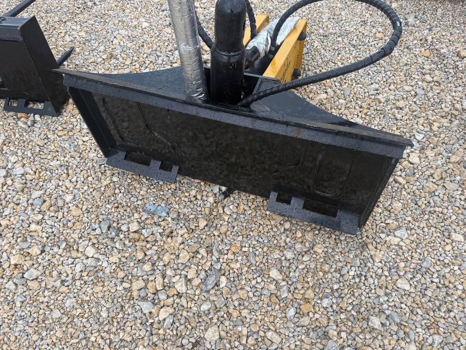 New CF Industry 680 Skid Loader Cement Breaker