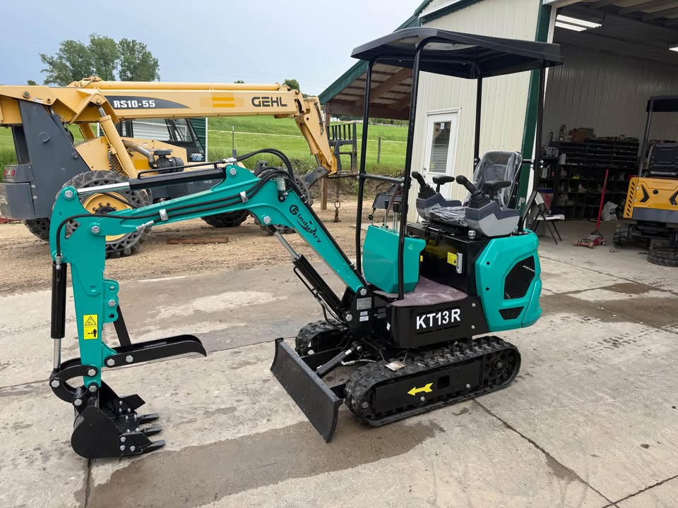 2026 CF Industry KT13R Mini Excavator
