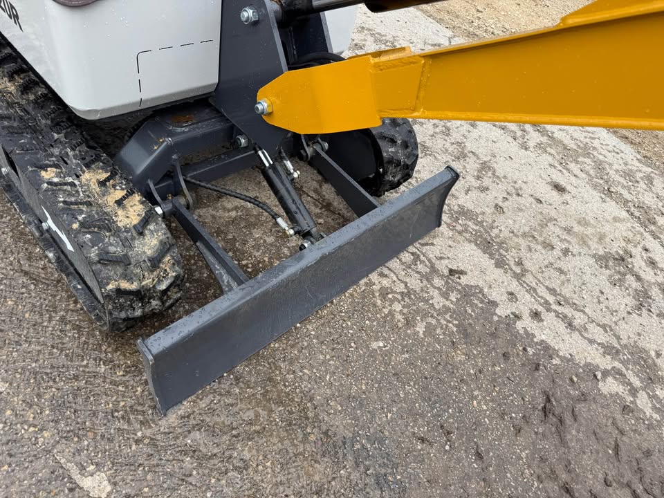 CF Industry XZ20R Mini Excavator