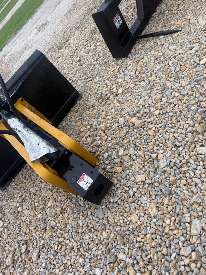 New CF Industry 680 Skid Loader Cement Breaker