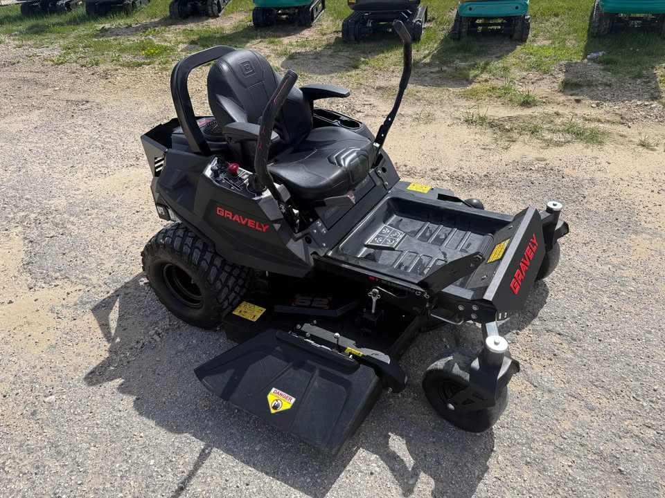 2022 Gravely 54” Zero Turn Mower