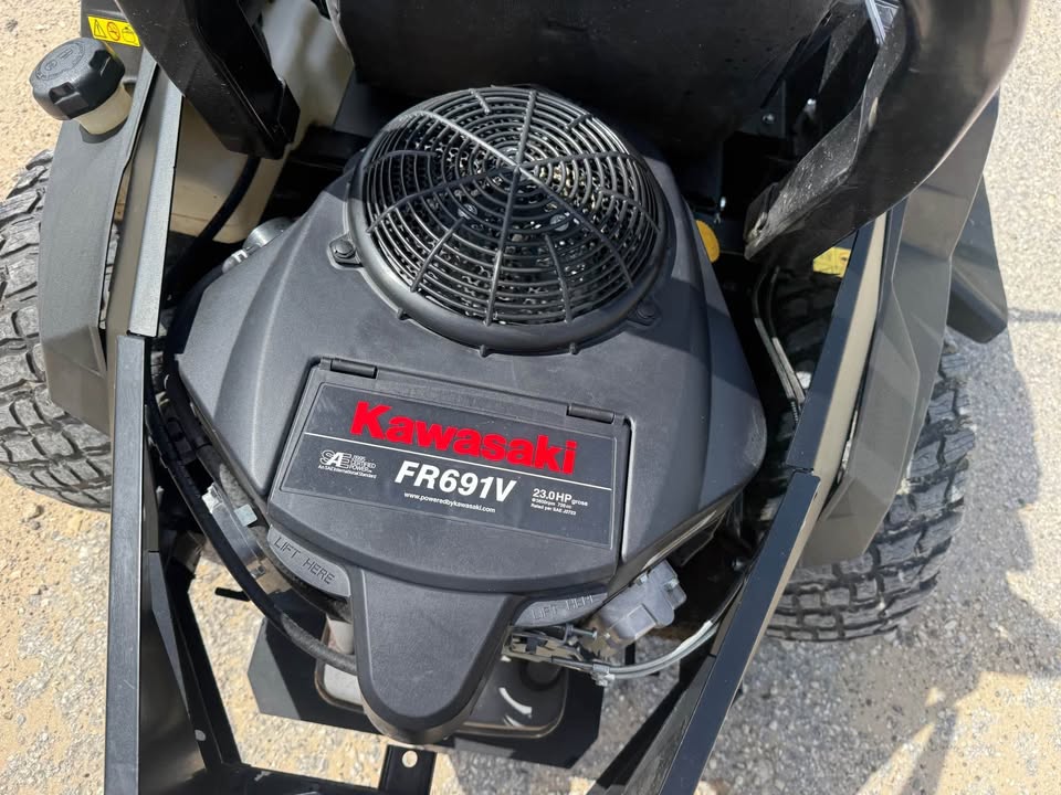2022 Gravely 54” Zero Turn Mower