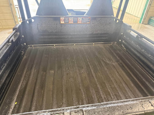 2011 John Deere 825i