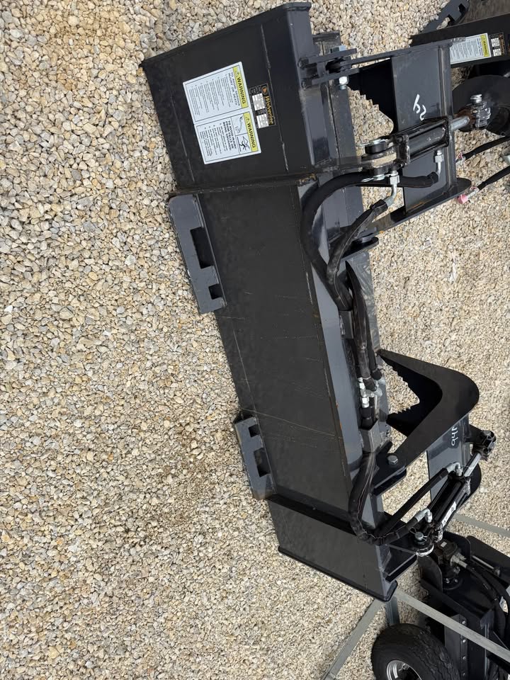New Wolverine 72” Skidloader Grapple