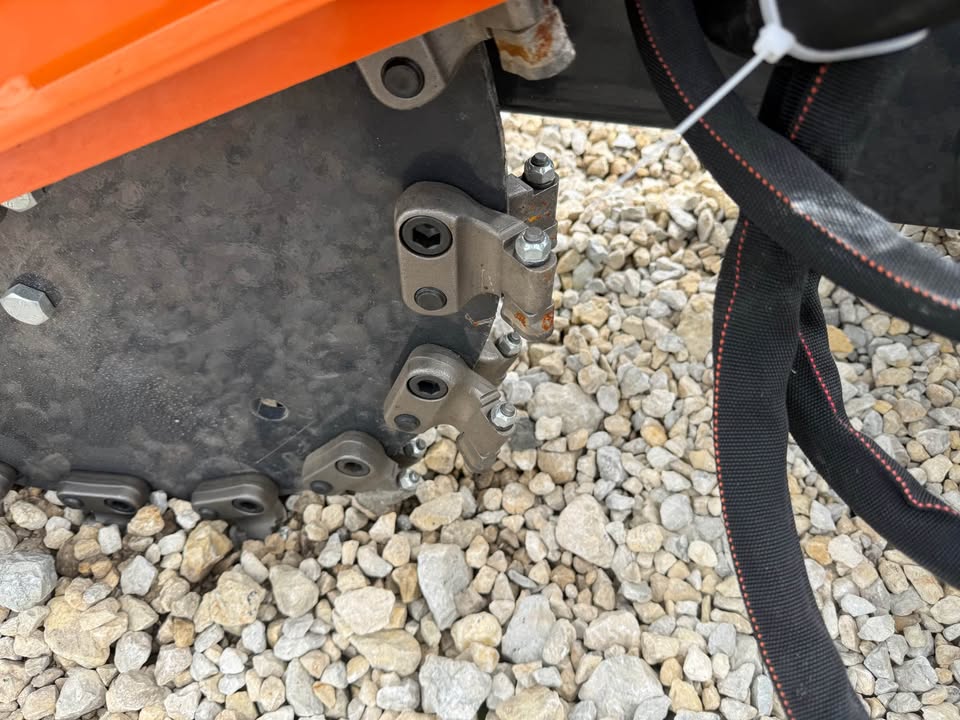 New Wolverine Skidloader Stump Grinder