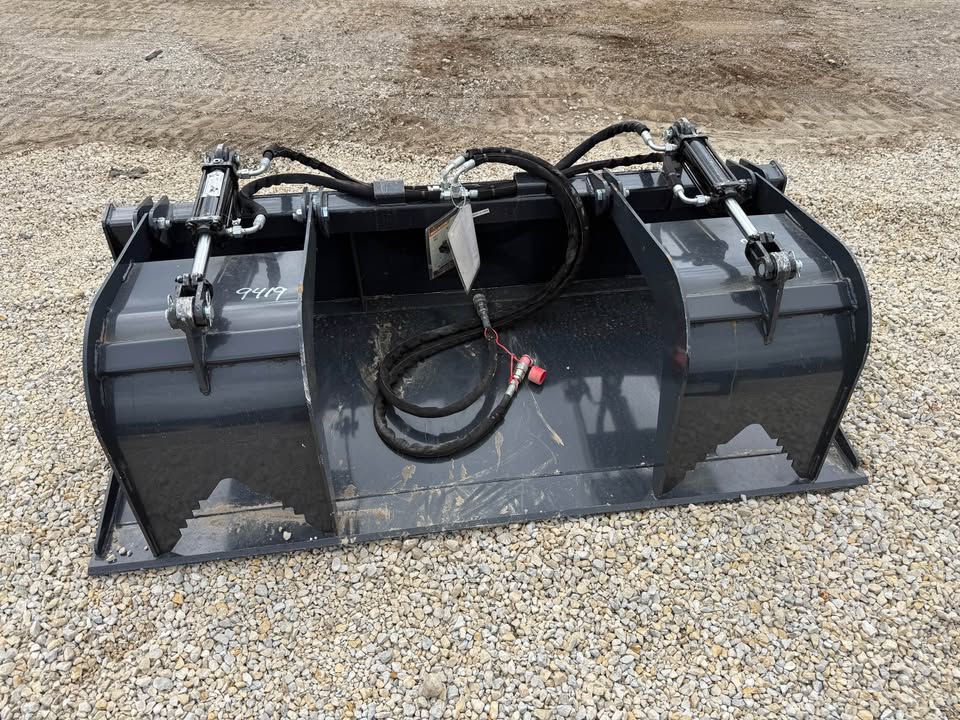 New Wolverine 72” Skidloader Grapple