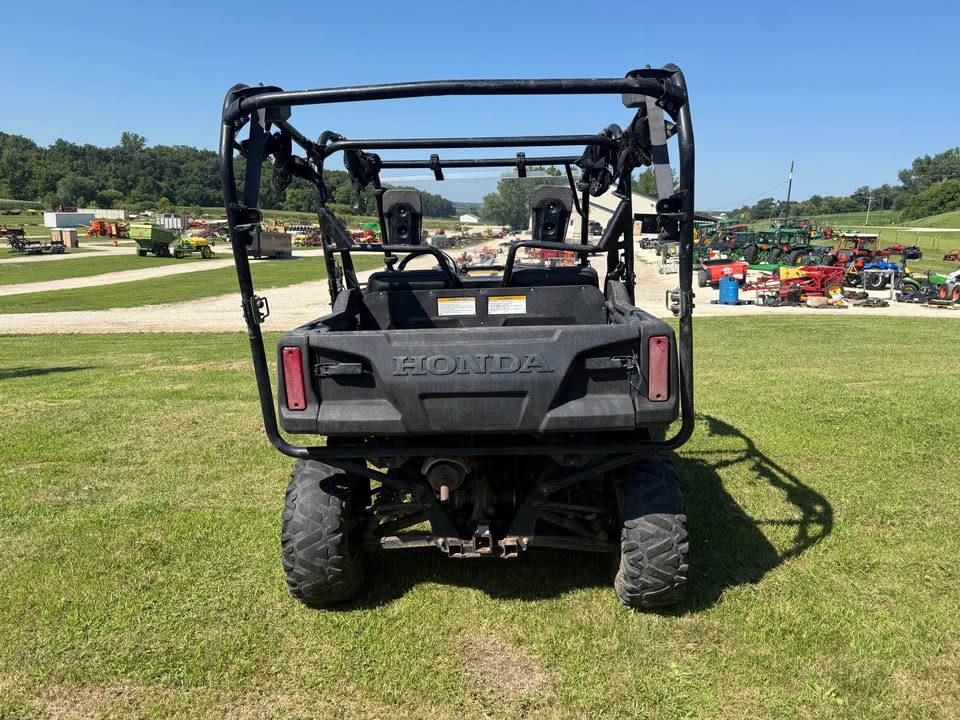2014 Honda pioneer 700-4