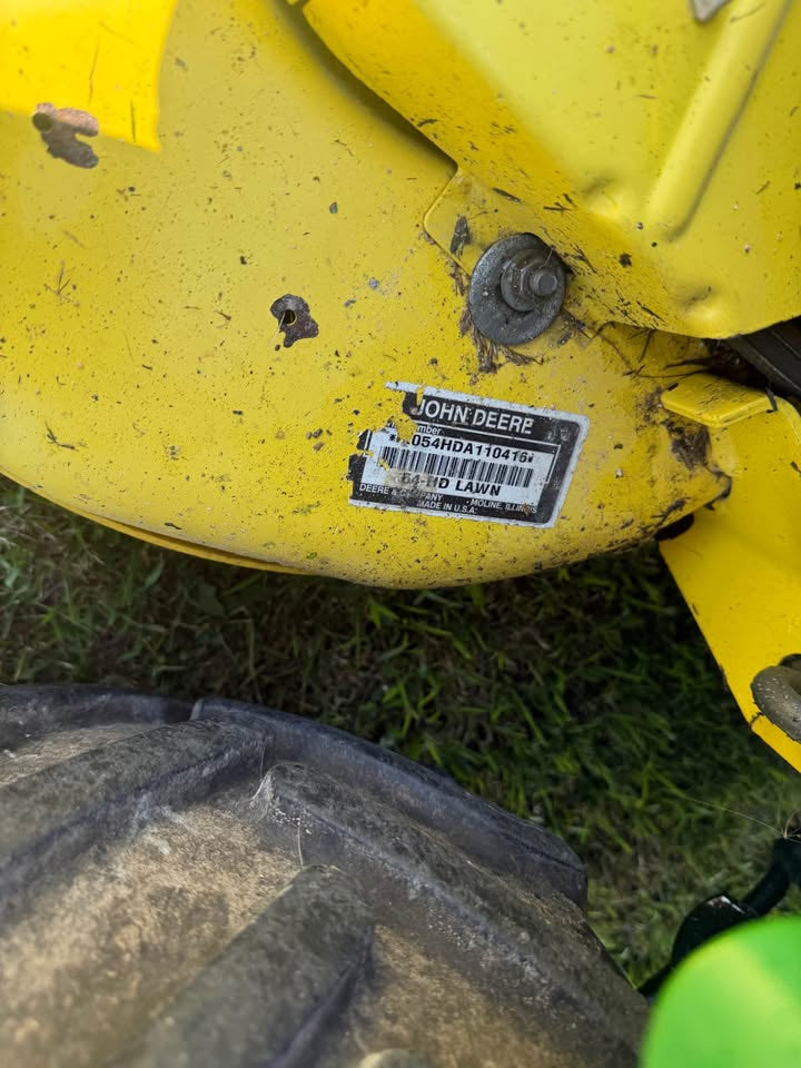 2000 John Deere 445