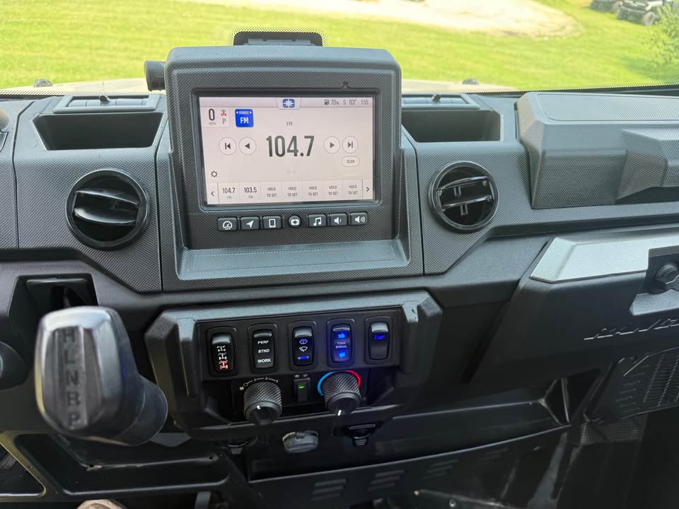 2024 Polaris Ranger 1000 XP Ultimate (SAND)