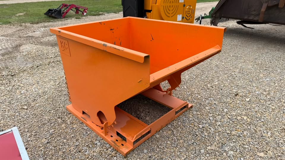 Kit Container 2 Yard Tipping Dumpster