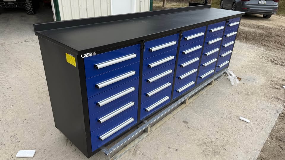 Steelman 10ft 25 Drawer Work Bench