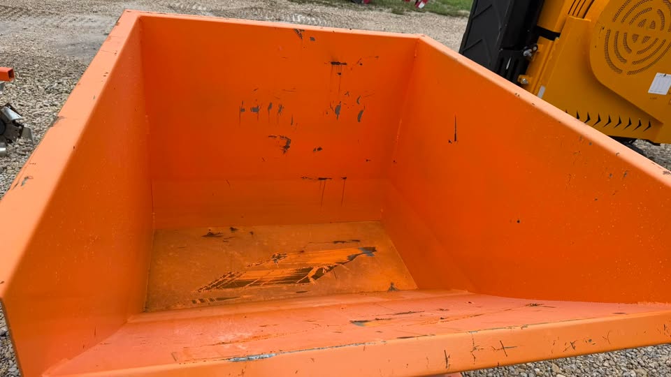 Kit Container 2 Yard Tipping Dumpster