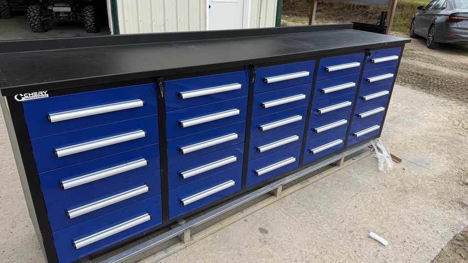 Steelman 10ft 25 Drawer Work Bench