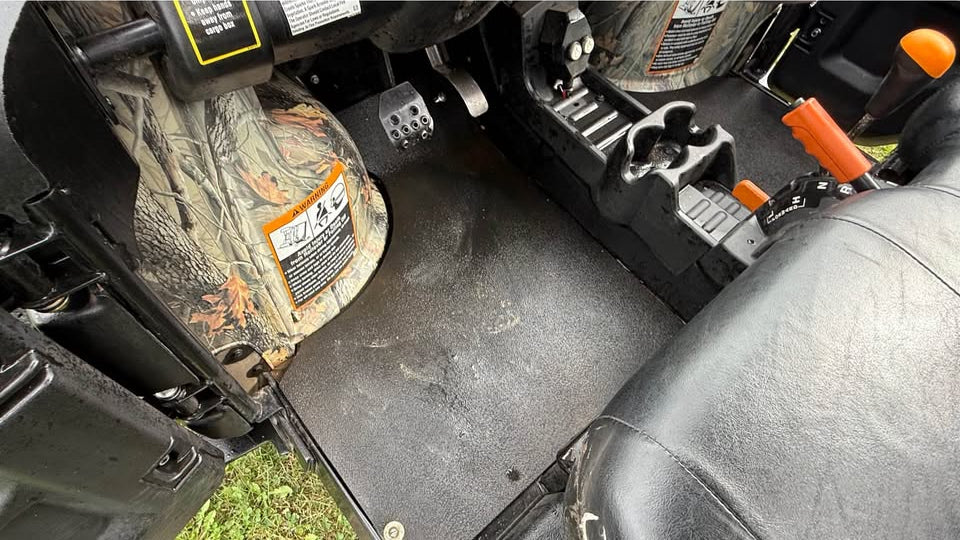 2014 John Deere XUV 825I