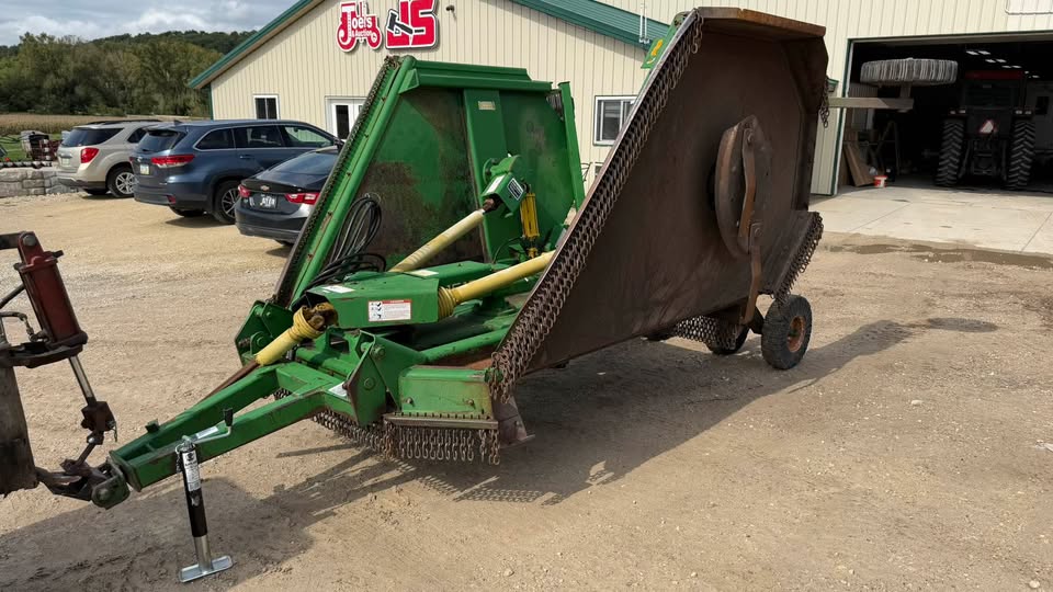 John Deere 1518 Batwing Cutter
