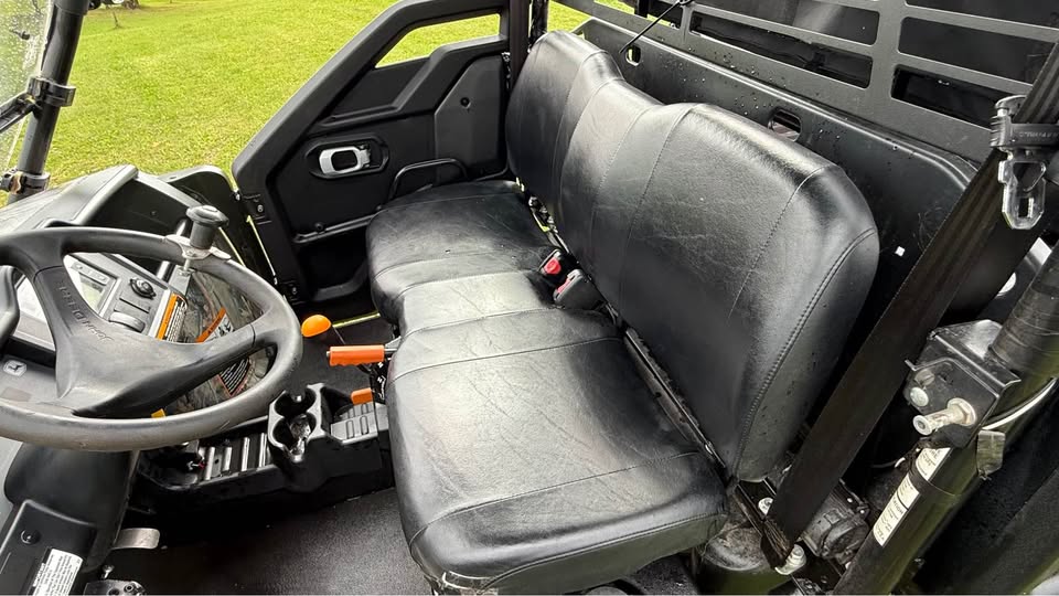 2014 John Deere XUV 825I