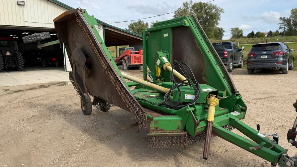 John Deere 1518 Batwing Cutter