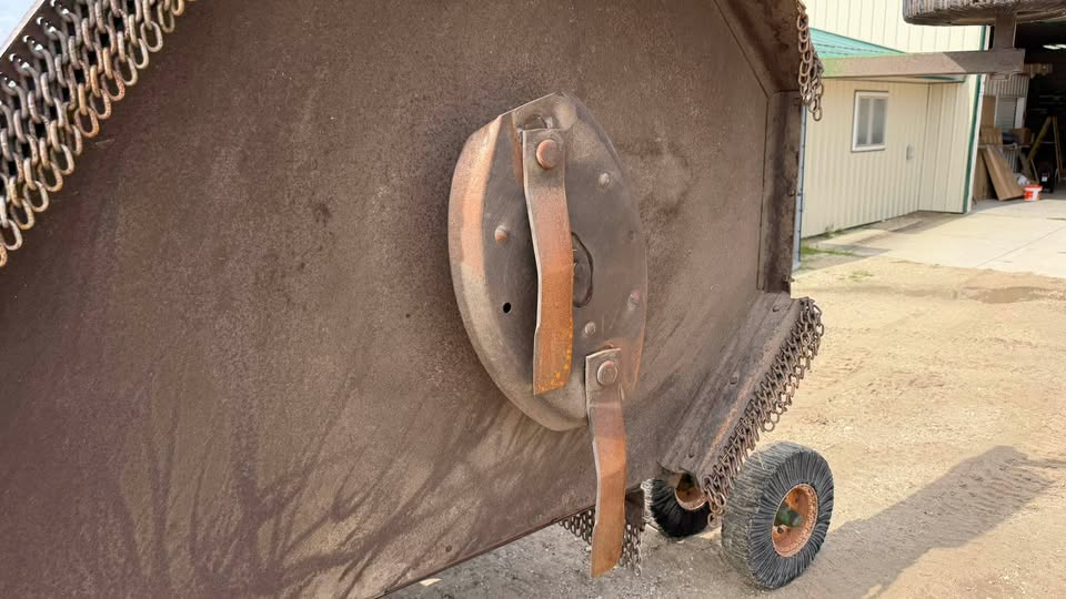 John Deere 1518 Batwing Cutter