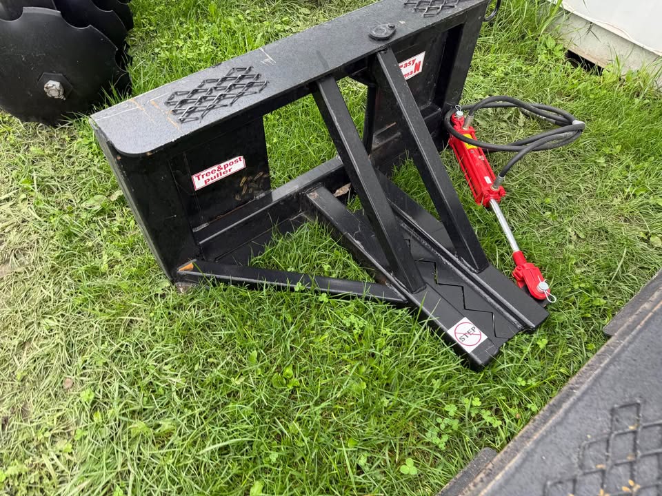 Easy Man Skidloader Tree + Post Pullers