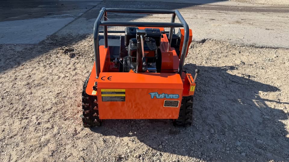 Future 39” Remote Control Flail Mower