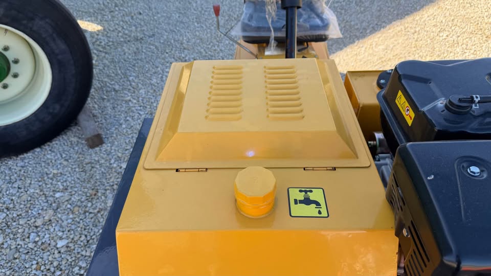 Future FT850 Vibratory Roller