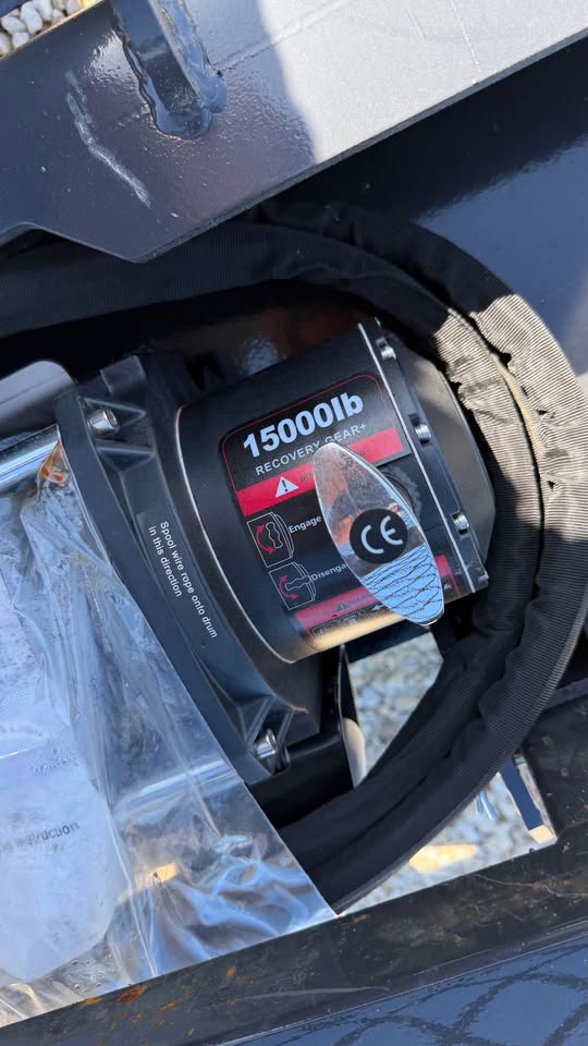 Land Honor 15k Pound Skidloader Hydraulic Winch