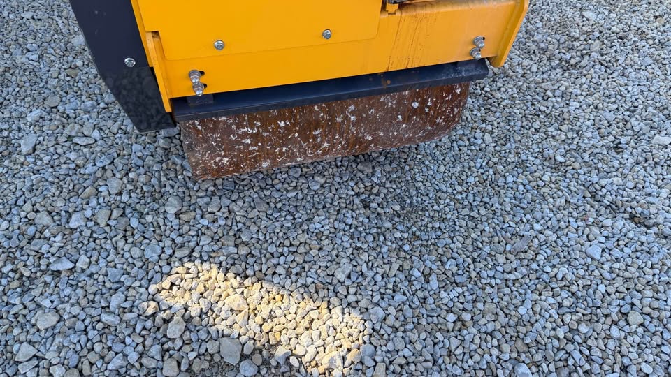Future FT850 Vibratory Roller